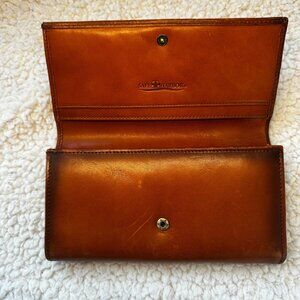 Safe Harbor RFID 'Antique' Slim Kiss Clasp Clutch Wallet